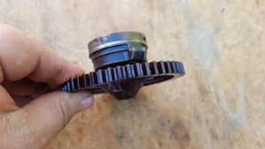 Aprilia Scarabeo Light 400 - 500 olajpumpa - kép 3