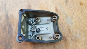 Aprilia Scarabeo Light 400 - 500 szelepfedél - kép 2