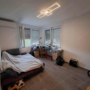  Monor központi részén 115 m2-es, teljesen felújított társasházi lakás 800 m2 saját telekrésszel - kép 5