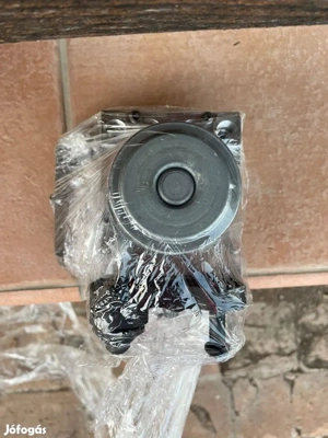 Mercedes E W213 ABS kocka, kiegyenlítő tartály - kép 3