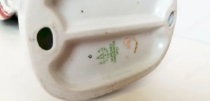 Népviseltbe öltözött hímzett ruhás kalapos legényke. Hollóházi porcelán figura antik jelzéssel - kép 4