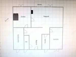 Veszprémi 2. emeleti téglalakás eladó