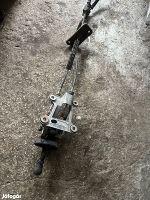 Volkswagen Transporter T5 váltókulissza 7H0 711 061 C posta megoldható. - kép 2