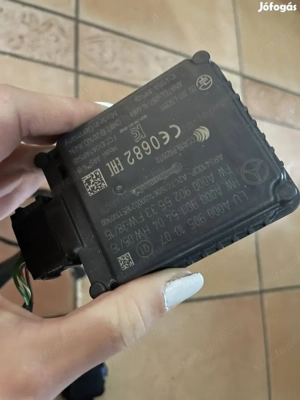 Mercedes E W213 első parkoló szenzor külön radar vezérlő kábellel A   A   A  - kép 2