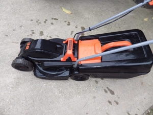 Black+Decker BEMW351-QS elektromos fűnyíró 35L fűgyűjtővel   - kép 2