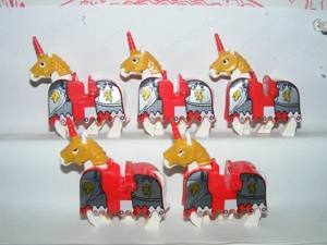Lego Castle figurák állatok Ló lovak állat Oroszlános páncélos harci ló 5db ÚJ - kép 5