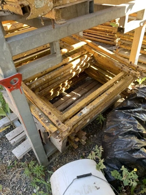 homlokzati állvány tartozékok eladók - kép 3