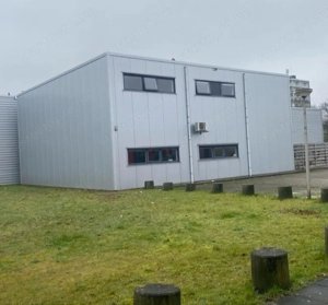 Bontott 225 m2-es+225 m2  galériás mentőállomás eladó - kép 10