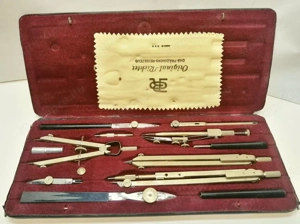 Vintage német precíziós körző készlet az 1960-s évekből