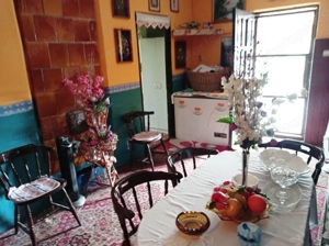 Eladó kétszintes családi ház Vácrátóton.   - kép 2