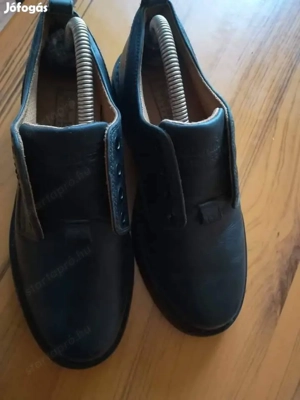 Eladó cipök komáromba - kép 2