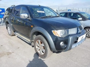 Mitsubishi L200 KB4 2009 alkatrész - kép 2