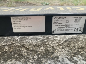 Elektromos roller CityBlitz URBANIZE 8 (CB050SZ) 250 450w - kép 2