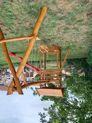 Akác fából készült játszóvár hintás csúszdás homokozós - kép 15
