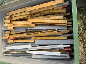 Zsalútartóvas bérbeadó - kép 3