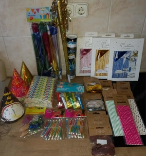 Üzletbezárás miatt MIKULÁS, KARÁCSONY ÉS SZILVESZTERI árukészlet eladó - kép 9