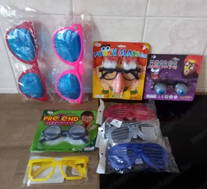 Üzletbezárás miatt Farsangi árukészlet eladó ( jelmez, kiegészítő, stb.) - kép 17