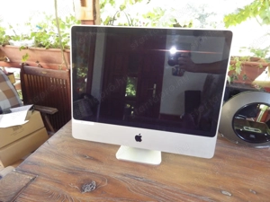 Apple iMac 24"  Sófok  2 darab van. 10000Ft db Monitor és pc egyben!