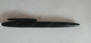 BMW Welt golyóstoll. - kép 2