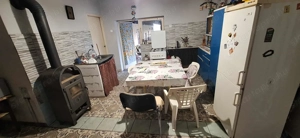 Családi ház eladó melléképületekkel  - kép 12