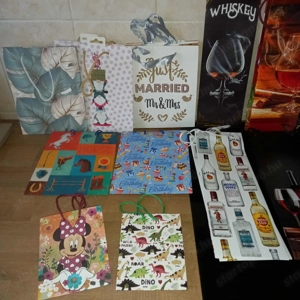 Üzletbezárás miatt Cardex árukészlet eladó (csomagolópapír,ajándéktasak,képeslap, tetoválás matrica) - kép 15