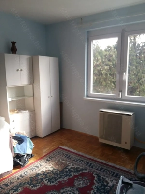 Háromszobás erkélyes lakás a Rózsa Károly utcában. - kép 3