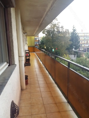 Háromszobás erkélyes lakás a Rózsa Károly utcában. - kép 5