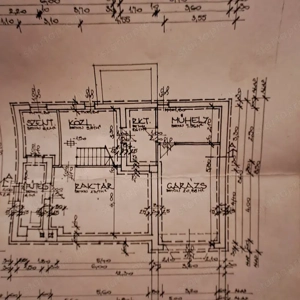 Monoron 4 szoba+nappalis, jó állapotú családi ház 700 m2-es telekkel - kép 15