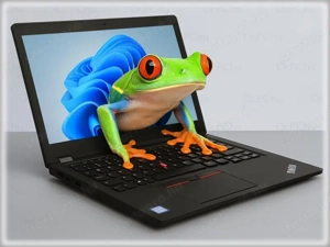 Rég volt már Lenovo. Ez egy YOGA az 52ből