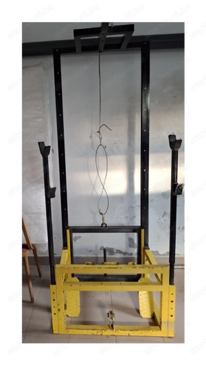 Eladó egy multifunkciós edzőpad súlyok nélkül 