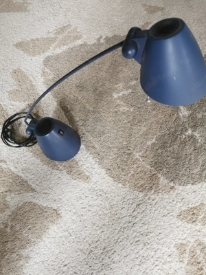 Modern asztali lámpa