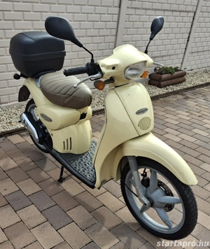 Aprilia Scarabeo 50 Megkímélt  - kép 2