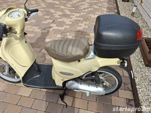 Aprilia Scarabeo 50 Megkímélt  - kép 8