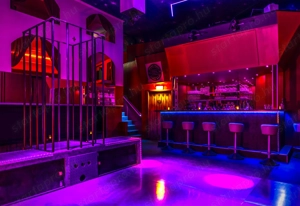 Hölgy partnert keresek swinger klub látogatás céljából! (kérlek olvass!)