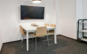 Privát irodahelyiség 4 fő számára