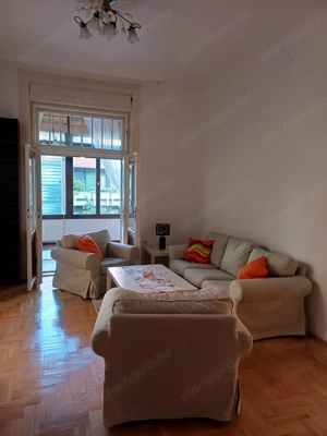 Kiadó tágas, világos, teljesen berendezett lakás a Budai Vár lábánál! - kép 3