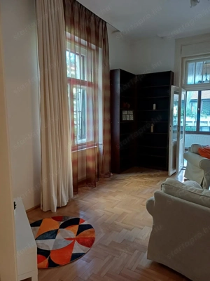 Kiadó tágas, világos, teljesen berendezett lakás a Budai Vár lábánál! - kép 4