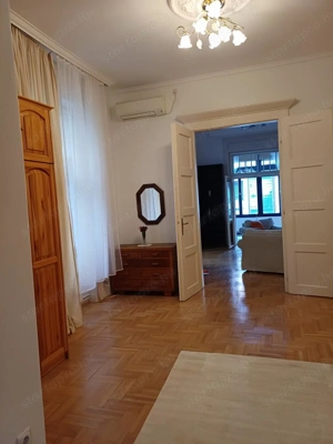 Kiadó tágas, világos, teljesen berendezett lakás a Budai Vár lábánál! - kép 9