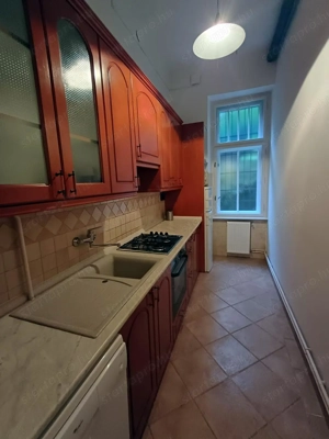 Kiadó tágas, világos, teljesen berendezett lakás a Budai Vár lábánál! - kép 10