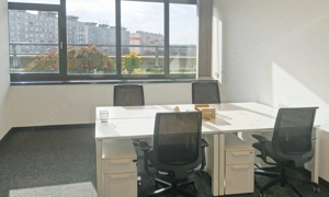 Privát irodahelyiség 3 fő számára