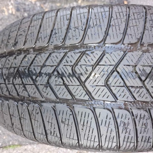Pirelli scorpion téligumi - kép 3