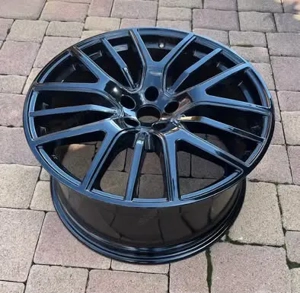 Maserati Levante - Hátsó felni - kép 3