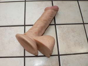 Natúr dildó 17 cm (vadi új állapot) - kép 2