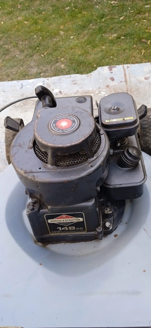 Benzines fűnyirógép 17000 Ft - kép 3