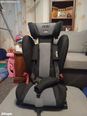 Eladó.Rehabilitációs gyerekülés,gombnyomással fordul ki,és új övterelö. - kép 2