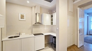 Duna partnál, azonnal költözhető erkélyes iroda kiadó! - kép 5