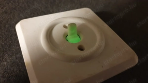 Régi foszforeszkáló villanykapcsoló eladó