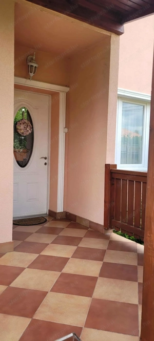 Eladó tulajdonostól igényesen felújított családi ház Maglódon  - kép 5