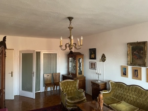 Kiváló ár érték arányú belváros közeli, szinte családi ház tudású lakás - kép 2