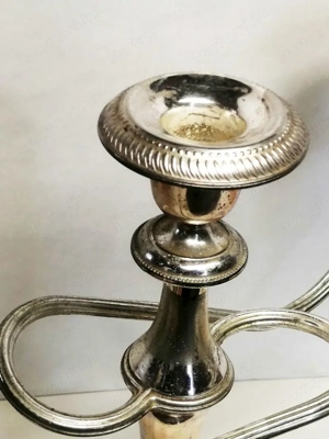 Ezüstözött neobarokk stílusú ívelt karos asztali gyertyatartó. Retro iparművészeti alkotás - kép 3